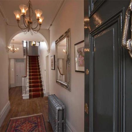 Bed and Breakfast Number 5 Шефтсбери Экстерьер фото
