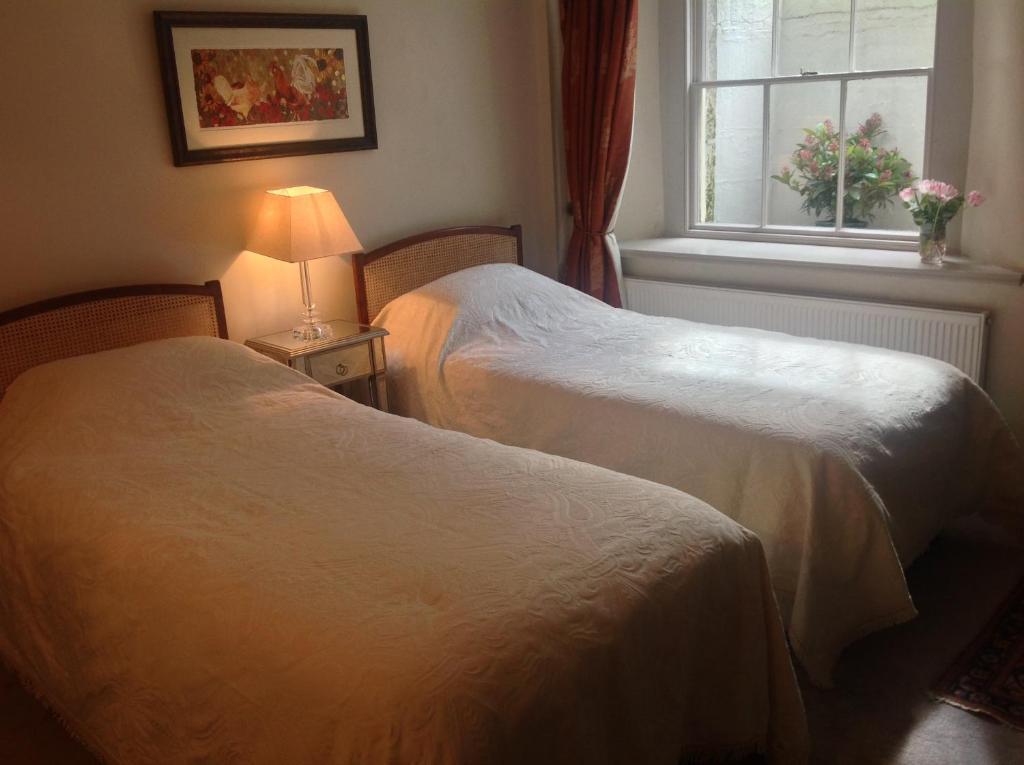 Bed and Breakfast Number 5 Шефтсбери Номер фото